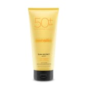 Sun Secret Gel Crème Solaire Corps SPF50+ est résistant à l’eau.
