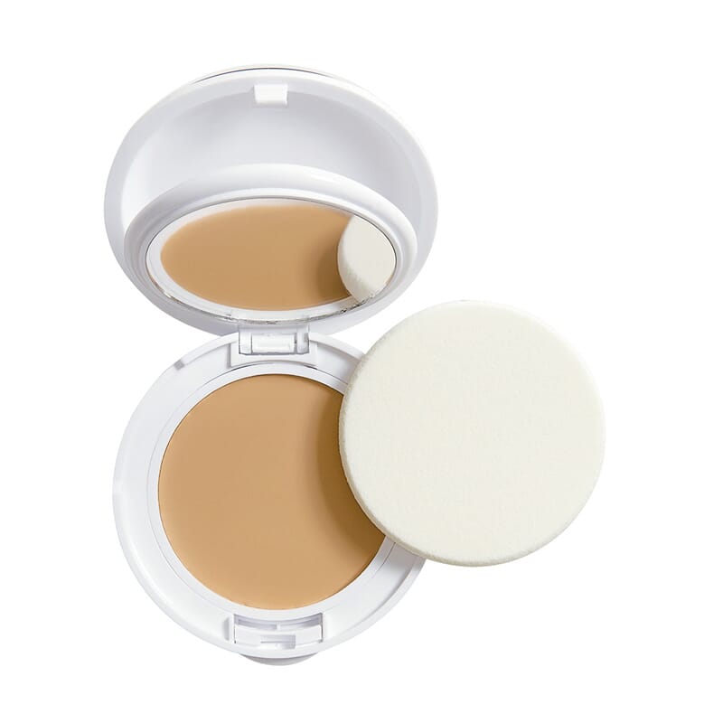 Maquillaje Crema Compacta Dorada