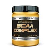 BCAA Complex contiene aminoácidos ramificados con glutamina y vitamina B6.